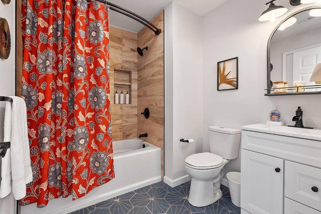 Fitler Square Gem - 3 Bedrooms Holiday home Philadelphia