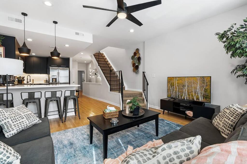Fitler Square Gem - 3 Bedrooms Holiday home Philadelphia